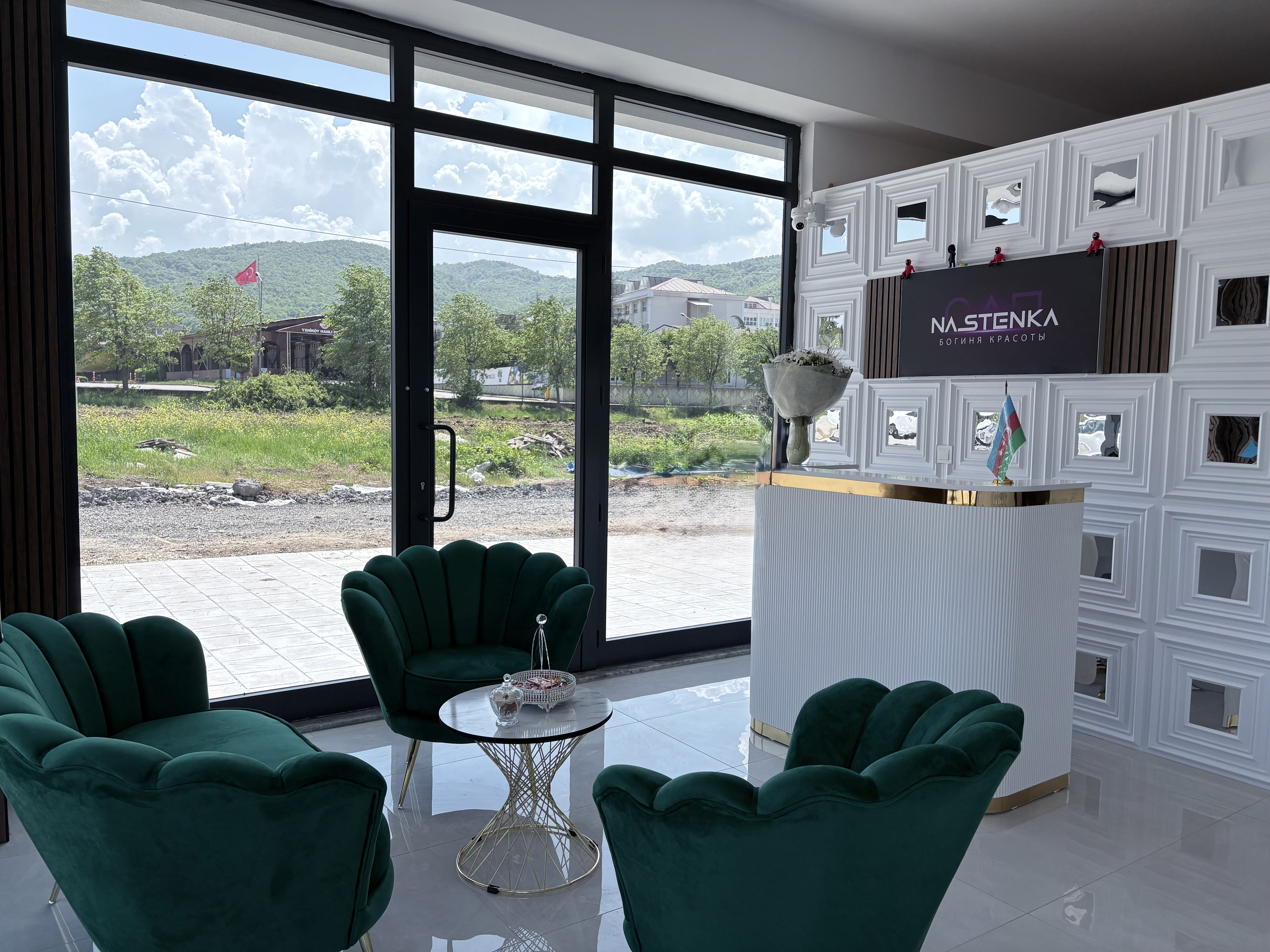 Nastenka Working Hours